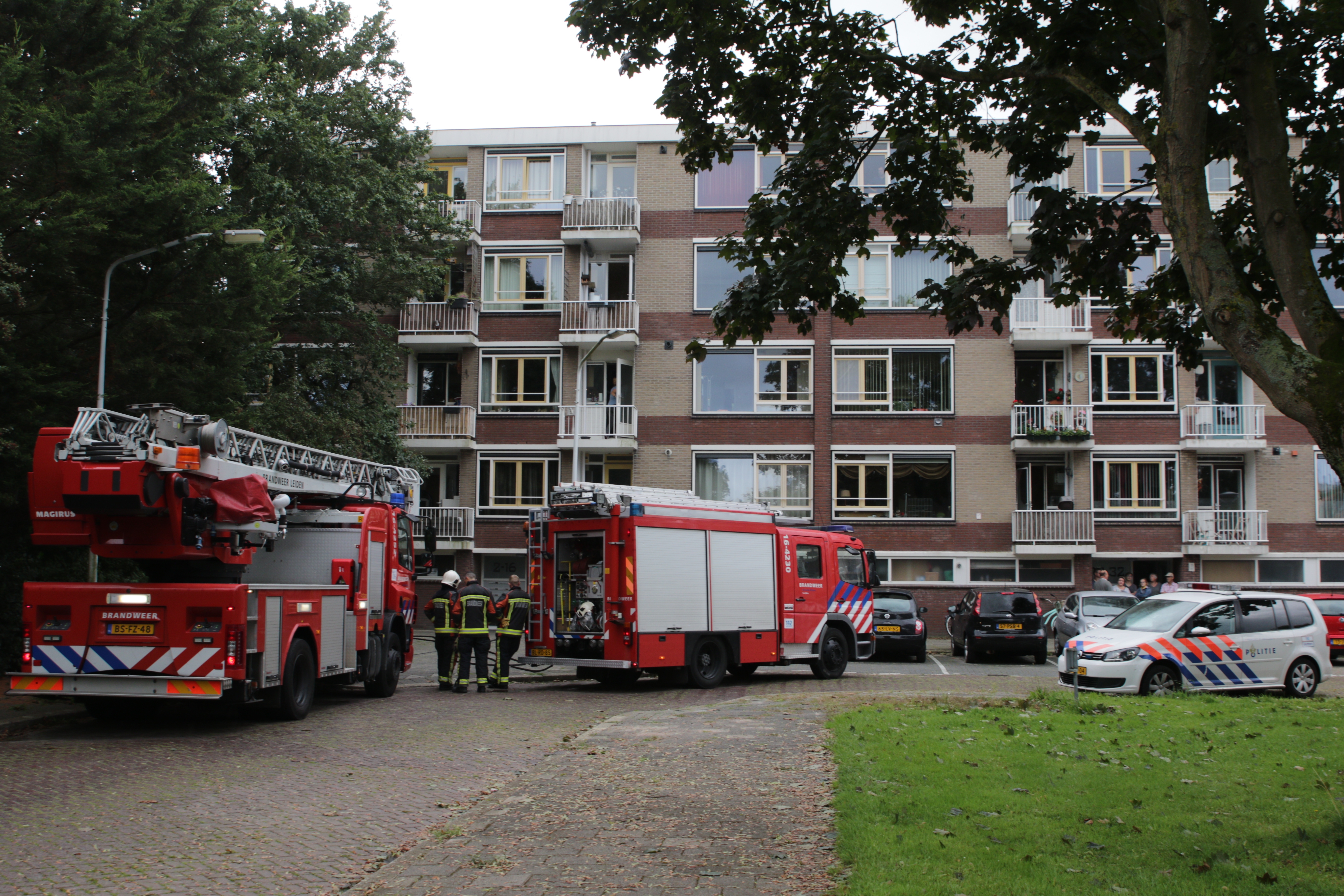 Brand in berging snel geblust door de brandweer, Mahlerstraat in Leiden