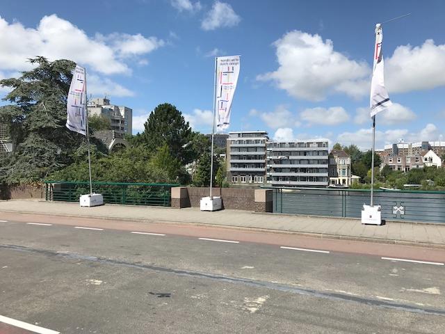 vlaggen leiden