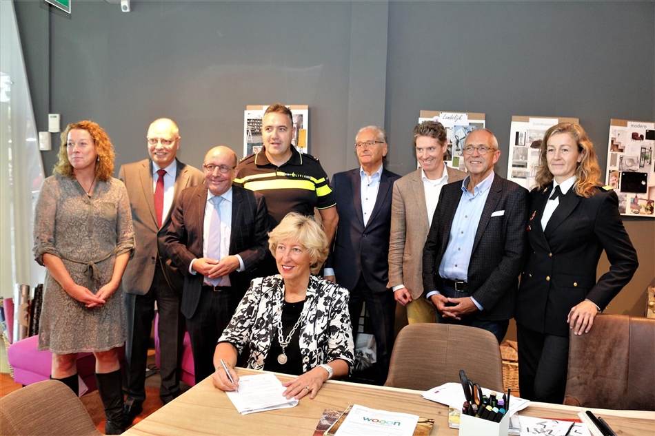 Ondertekening veilig ondernemer Quartier a4