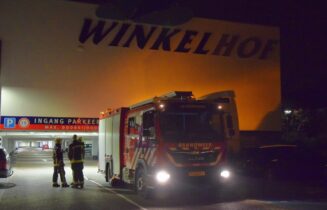 Brandlucht in parkeergarage zorgt voor ophef, Winkelhof in Leiderdorp
