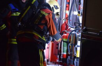 Overbelast stekkerblok oorzaak rookontwikkeling, Merelstraat in Leiderdorp