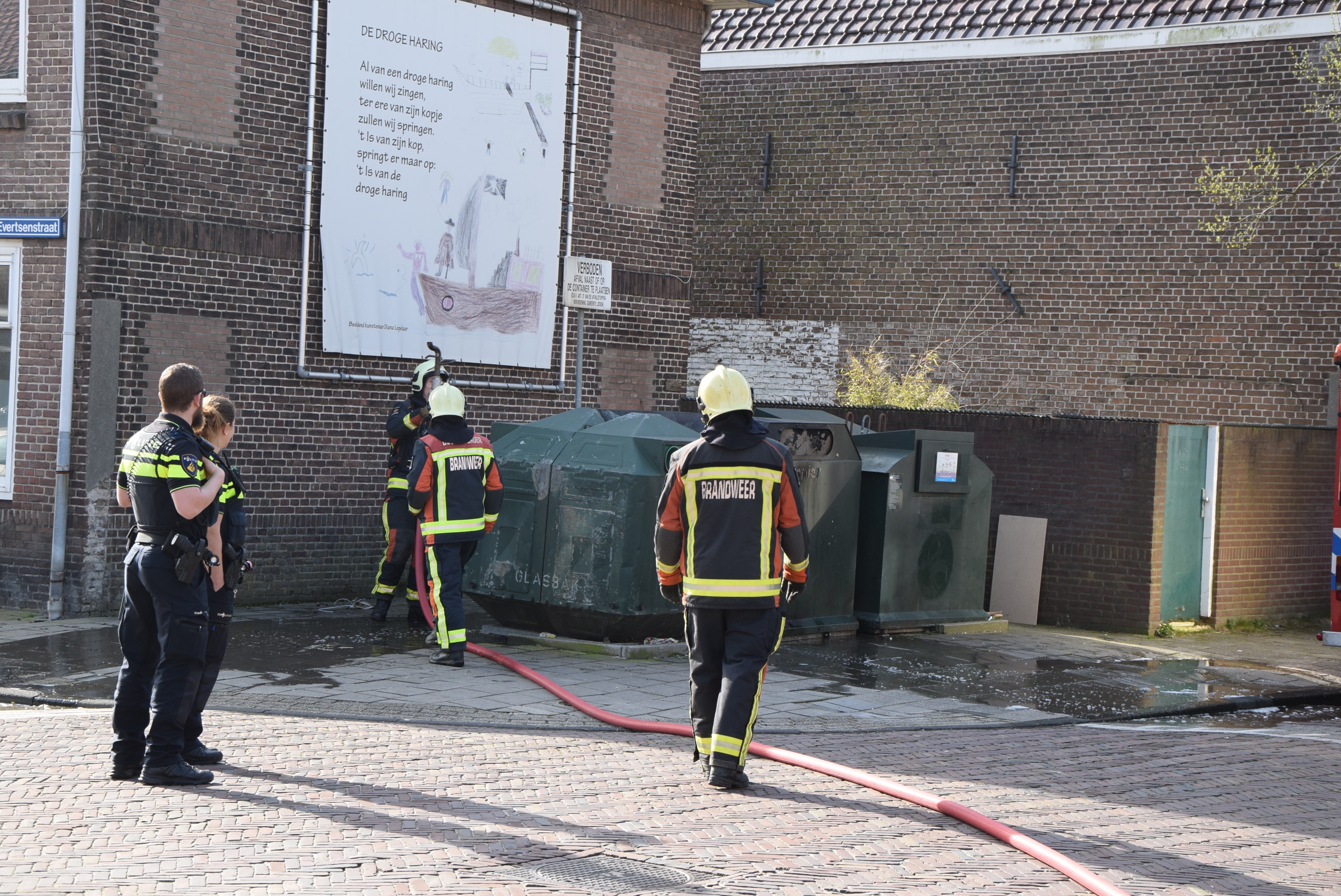 Wederom brand in zelfde container, Evertsenstraat in Leiden