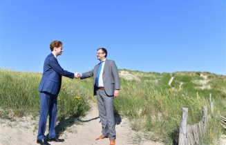 DE93A2E738B3845D7D457F6AA58DE9E2_950_0
