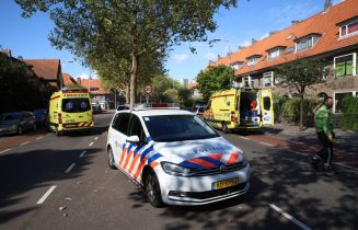 Twee kinderen gewond bij aanrijding, De Sitterlaan in Leiden