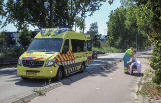 Vrouw gewond bij aanvaring met boot, Persant Snoepweg in Leiderdorp