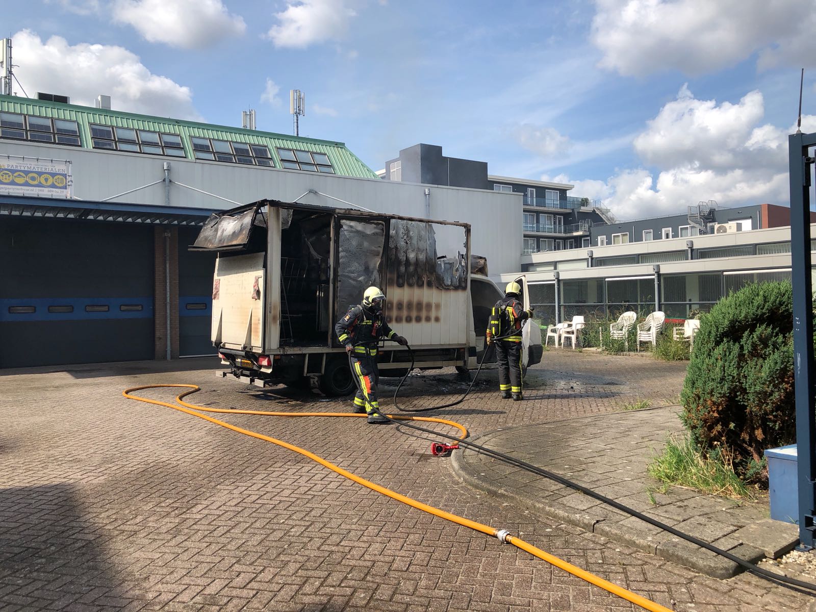 brand2