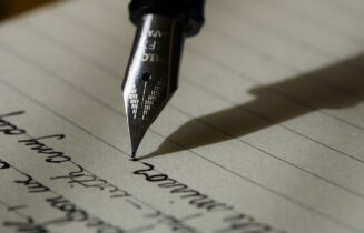writing-1209121_960_720