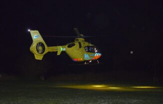 Traumahelikopter landt voor medische noodsituatie in woning, Aldo van Eycklaan in Oegstgeest