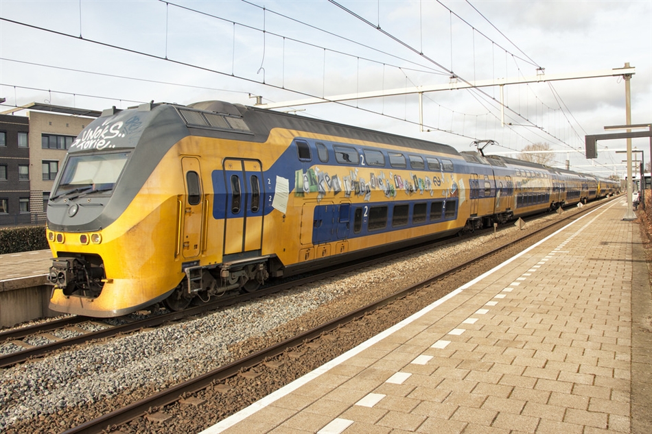 C2F21CEED6D9A97FCA5892D62B2C6ABF_950_0
