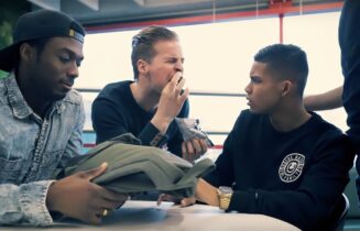 Leidse rapper maakt muziek video tegen pesten