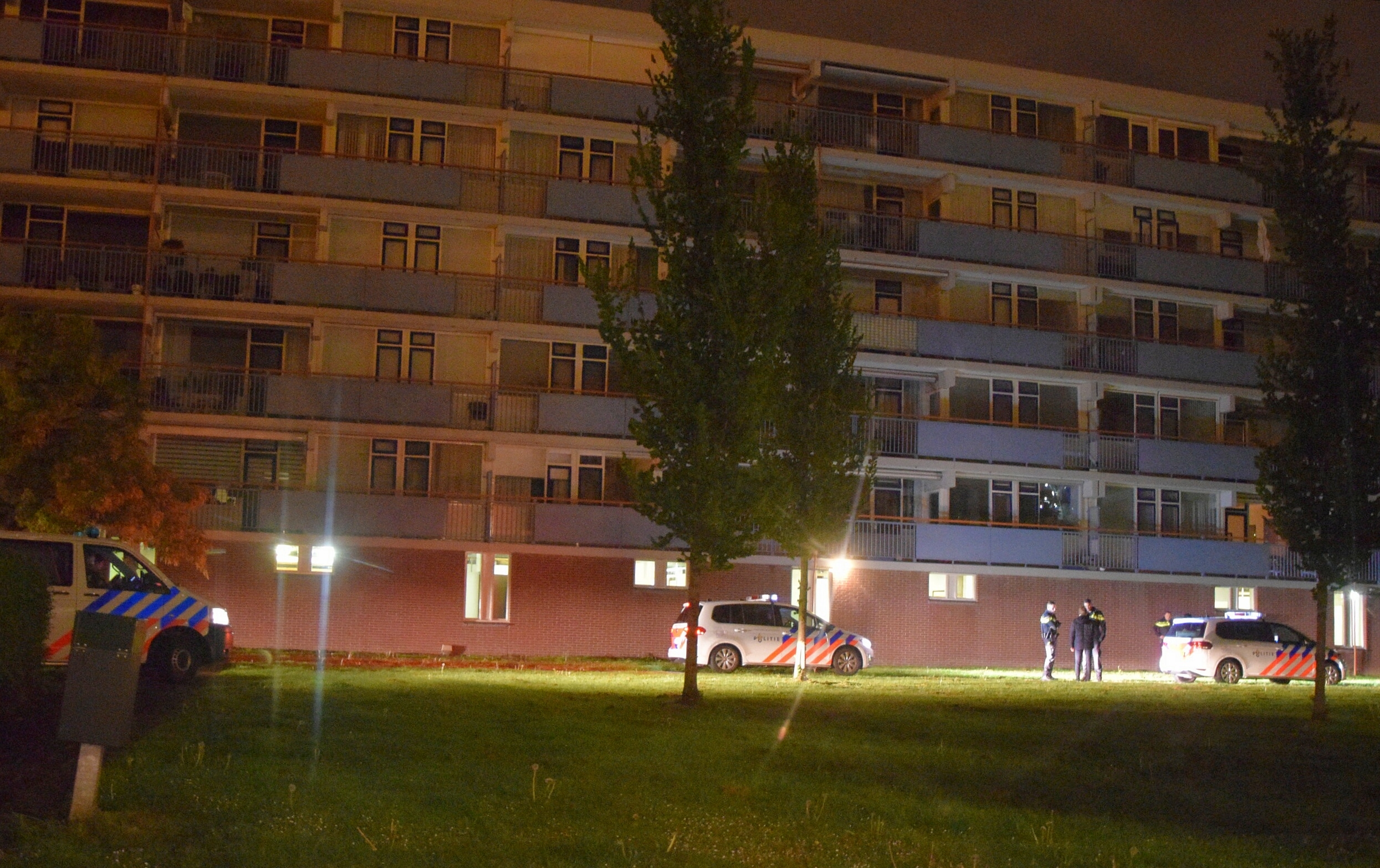 Politie houd drie verdachten aan, Koekoekstraat in Leiderdorp