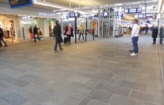 STAKING OPENBAARVERVOER