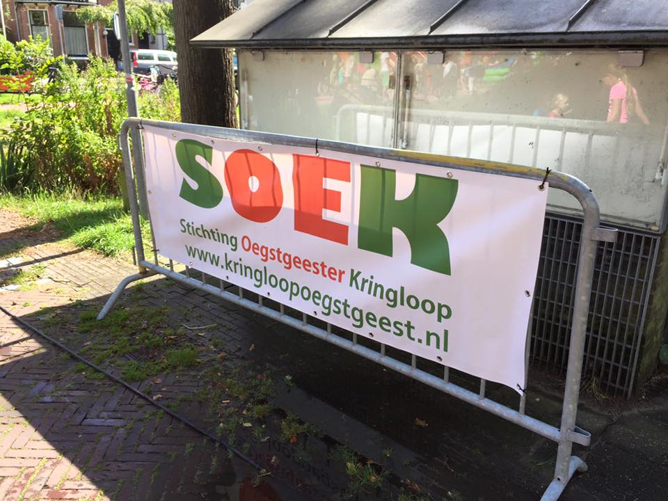 Cheques SOEK aan goede doelen uitgereikt