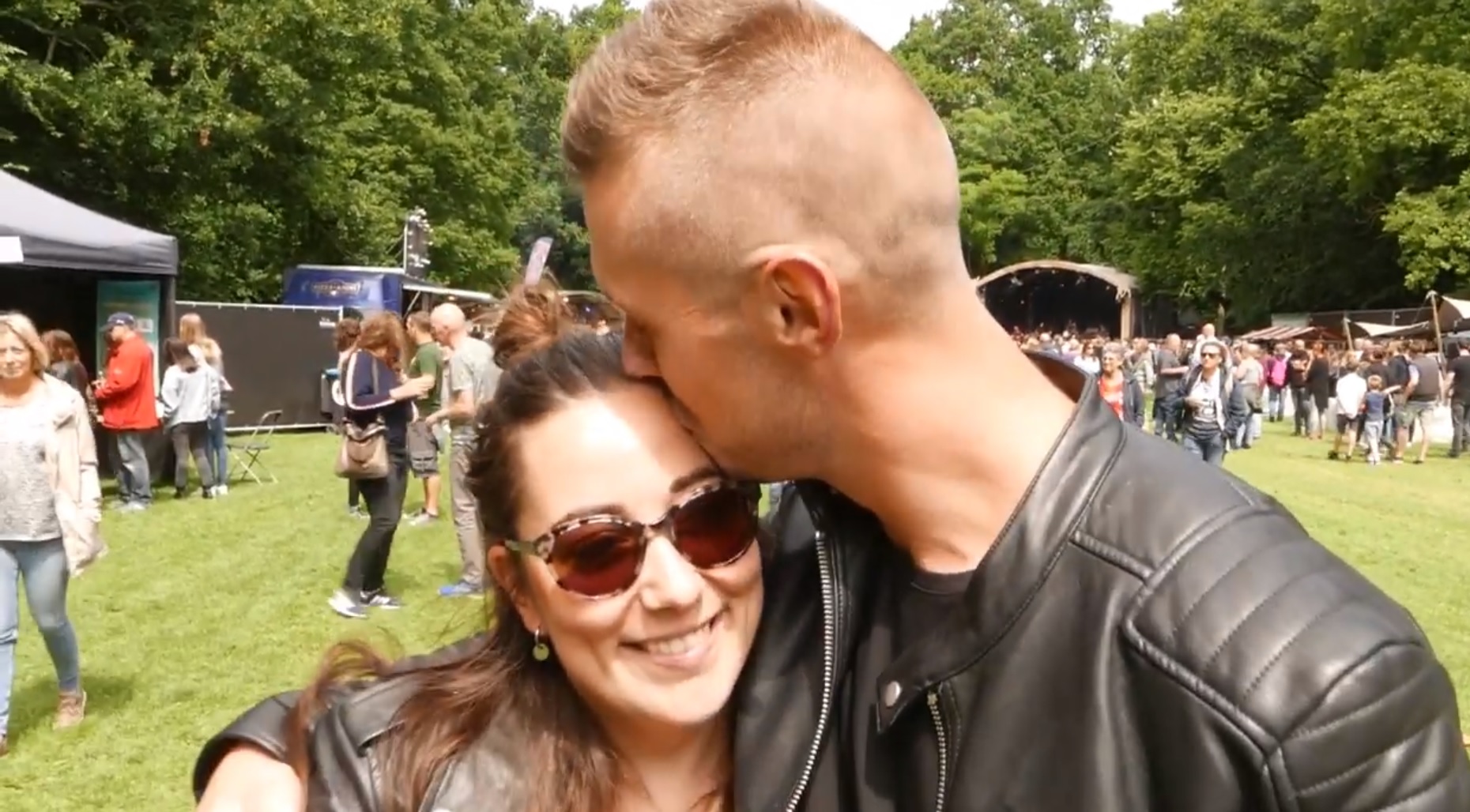 Leidse band neemt clip op tijdens Werfpop