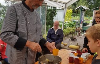 190927 Soeples Meesterkok Bram schept op