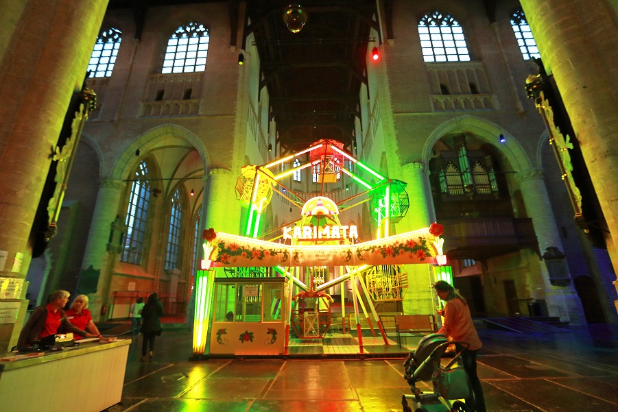 Pieterskerk Leiden - Reuzenrad (foto Stefan Tetelepta)