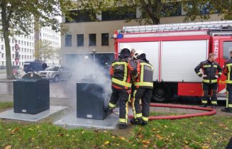 Brand in ondergrondse container Stationskwartier, Anthony Fokkerweg in Leiden