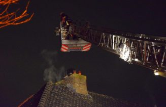 Schoorsteenbrand blijkt cv-ketel afvoer, Emmalaan in Oegstgeest