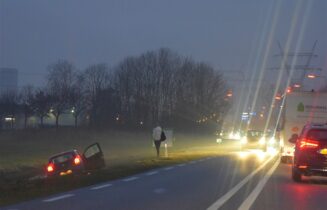 Auto bijna te water