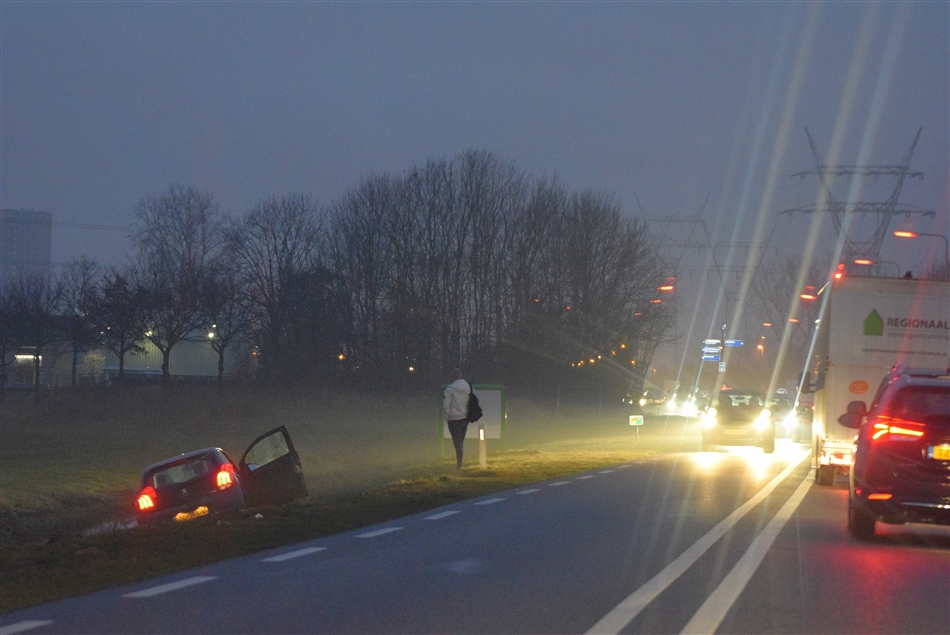 Auto bijna te water