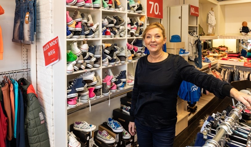 sluit haar deuren