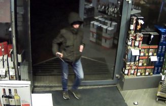 De-verdachte-Beeld-Politie hooi