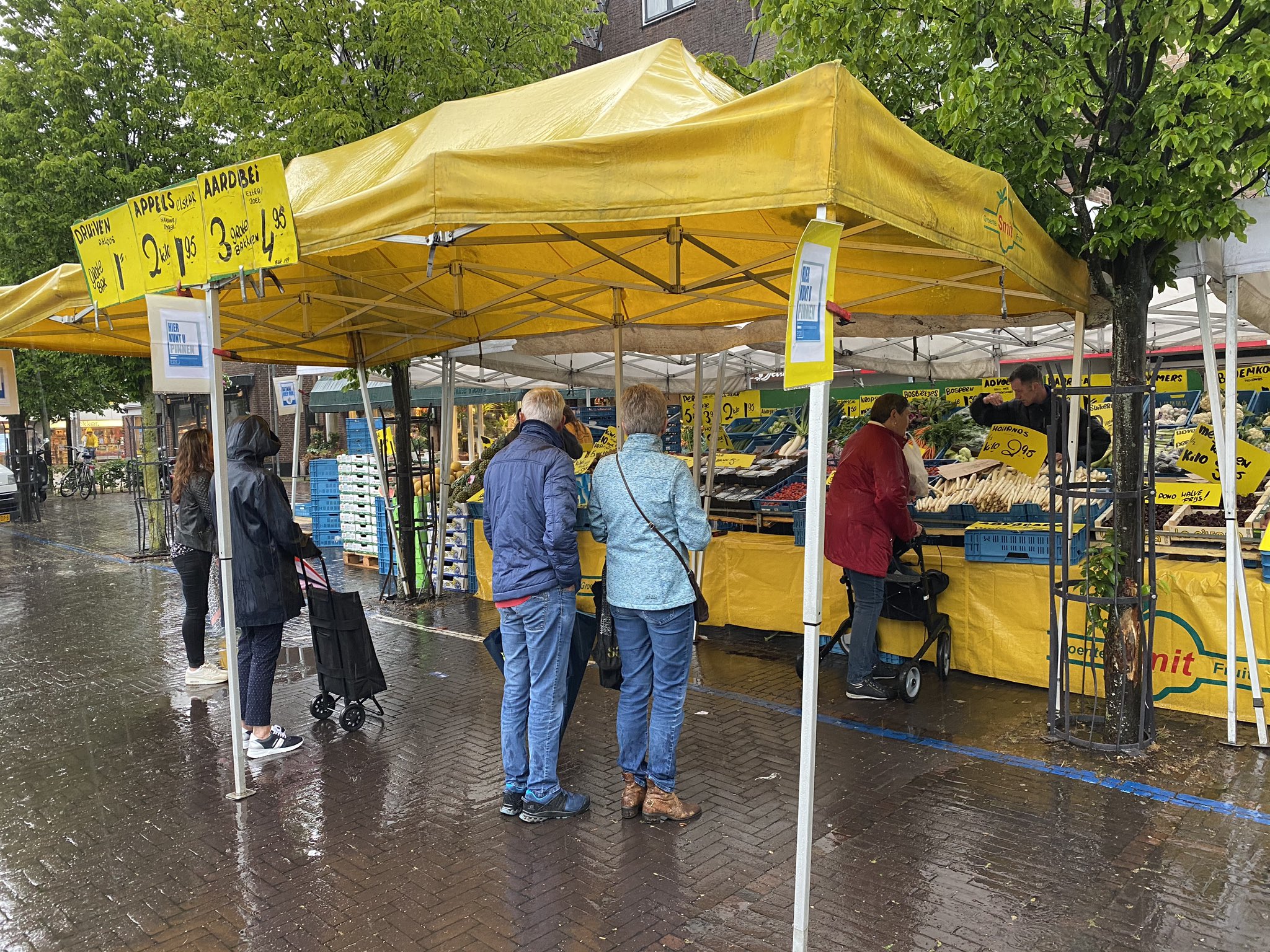 Charlie Aptroot markt