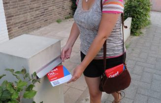 Collectanten bezorgen donatiekaarten