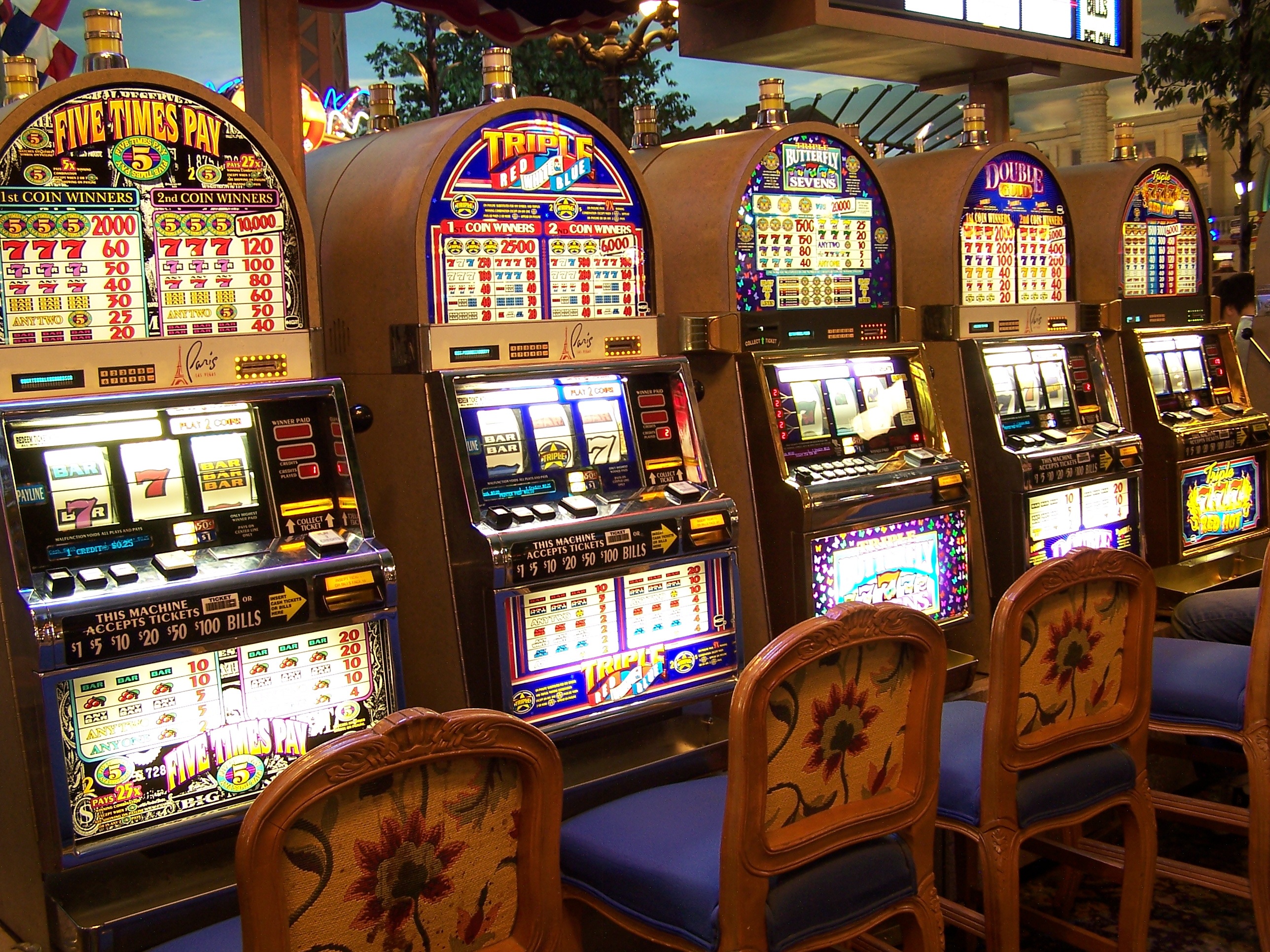 building-machine-slot-machine-las-vegas-casino-661169-pxhere.com