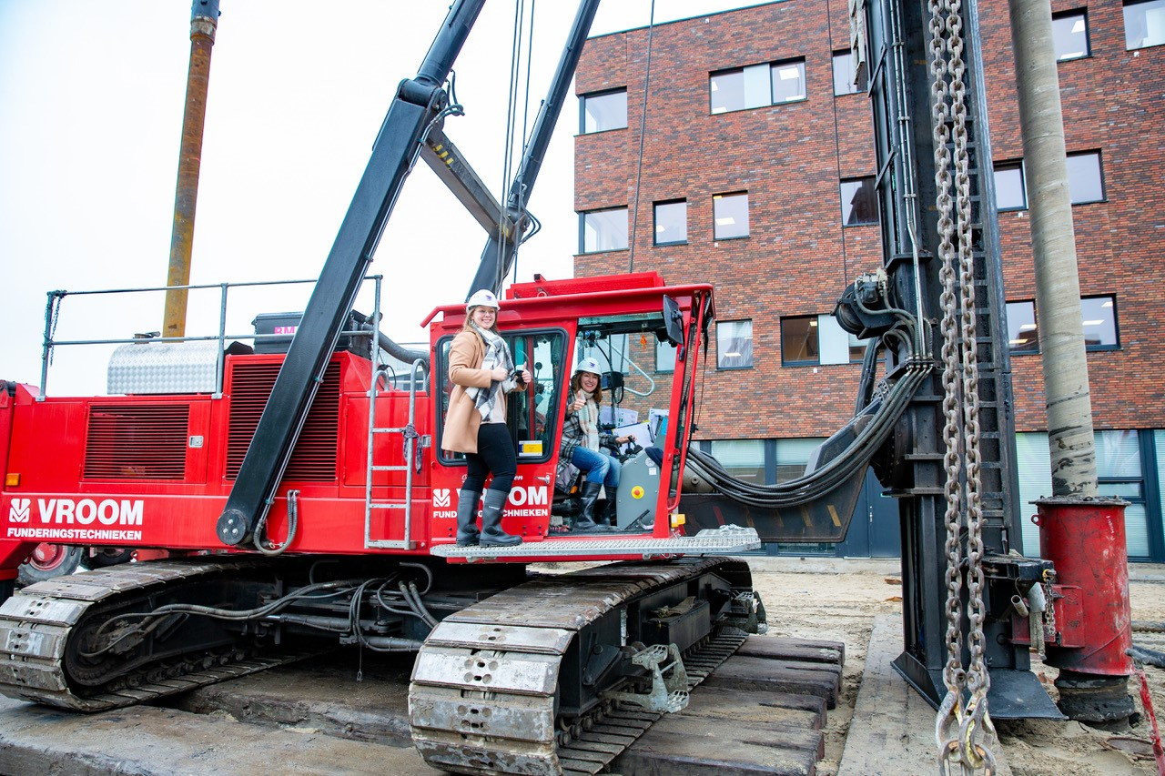 eerste paal hogeschool leiden