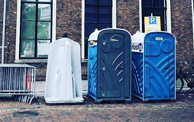 Toiletten buiten