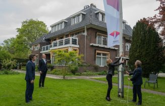 hijsen banier issoria foto mike van bemmelen