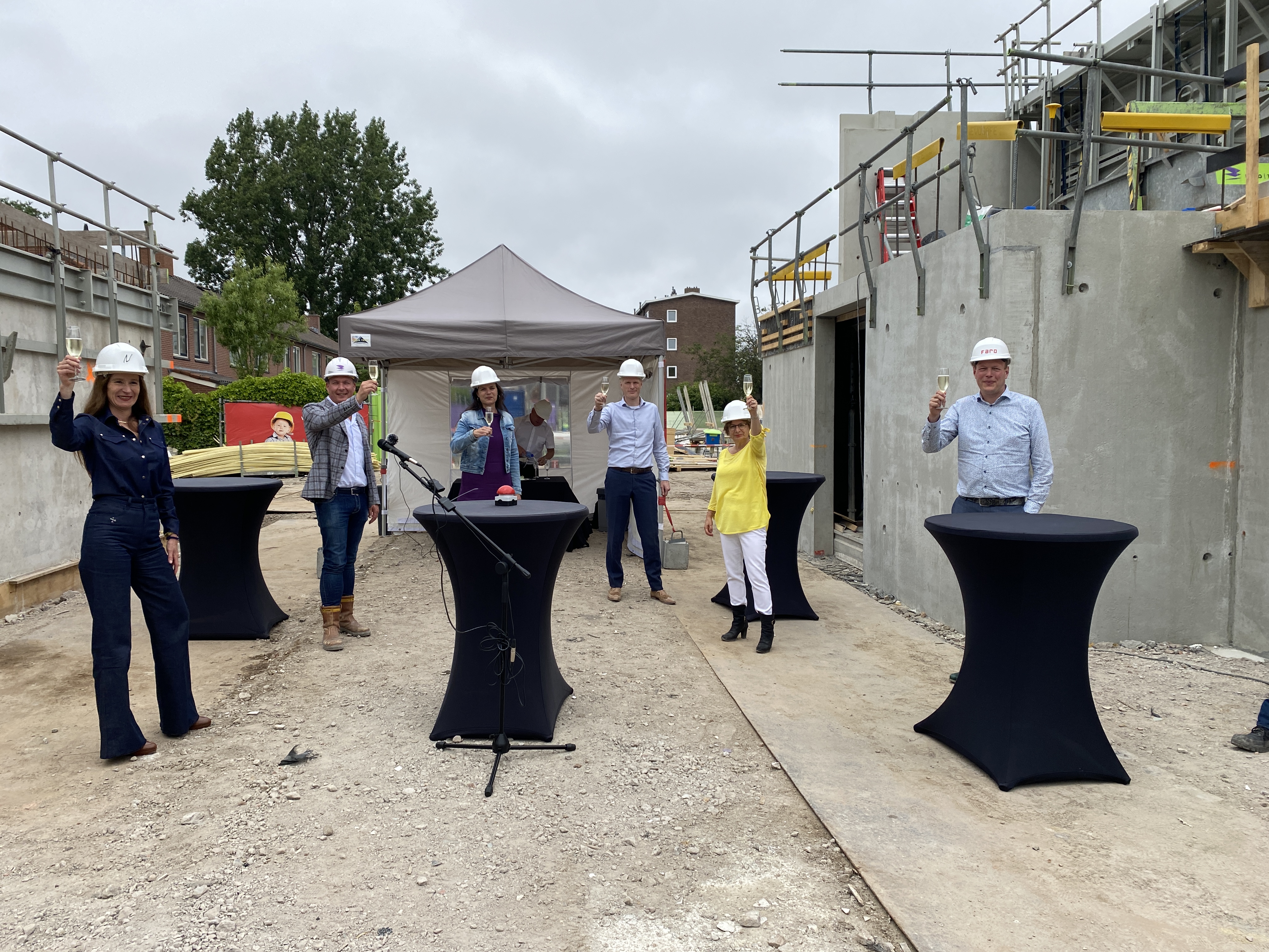 Officiële start nieuwbouw Hoflaan en Weidehof