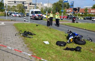 7F6C2D6A1A7F04106683B5F14A4B016C_950_0