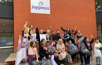 Foto basisschool Joppensz wint 1e Leidse Textiel Race