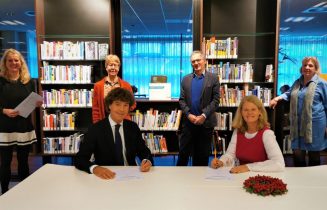 foto 1 ondertekening convenant WS VVV VSWSM