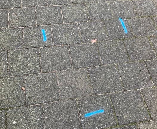 Blauwe strepen